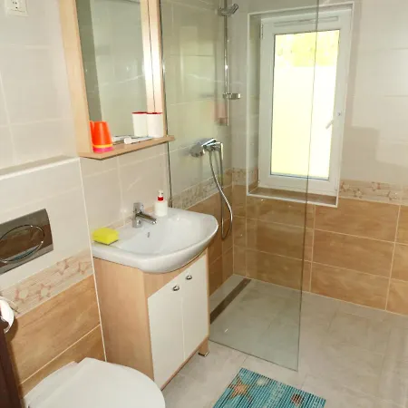 Tulipan Vendeghaz * Balatonberény