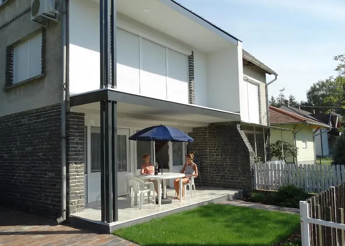 Case de vacanță Tulipan Vendeghaz *